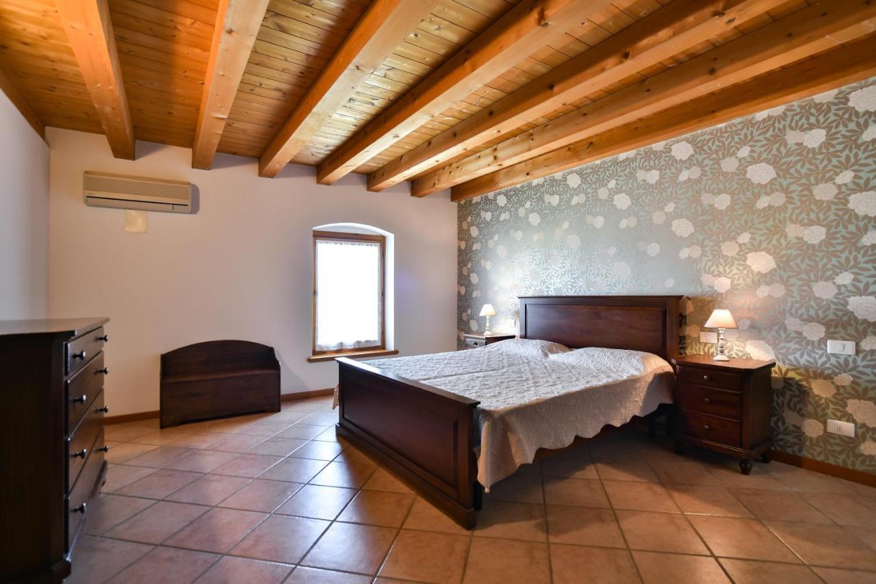 Colombare Teboi Apartment *