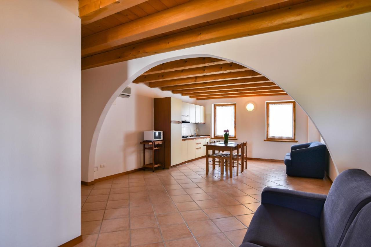 Colombare Teboi Apartment Lazise