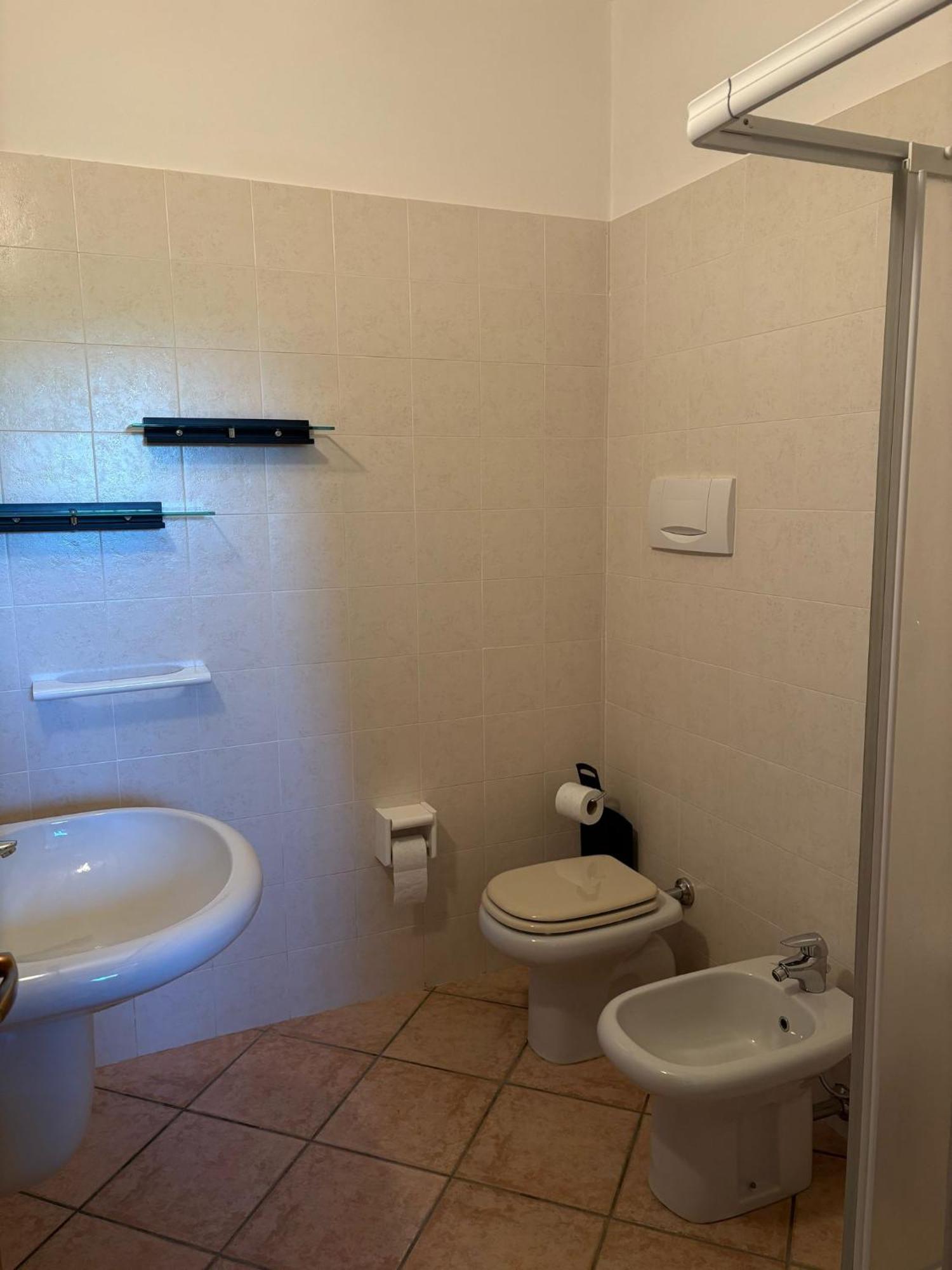 Colombare Teboi Apartment *